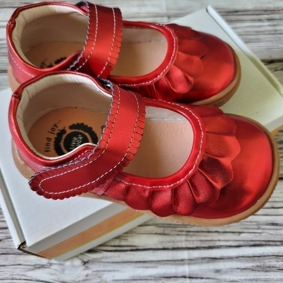 Livie and Luca Ruche Mary Jane Shoes No Box - Picture 2 of 10